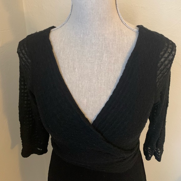 🎁Host Pick🎁 NWOT Amadi Fara Surplice dress in black from Anthropologie, size xs - Picture 4 of 8